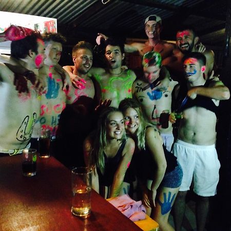 האד רין Bamboozle Hostel מראה חיצוני תמונה