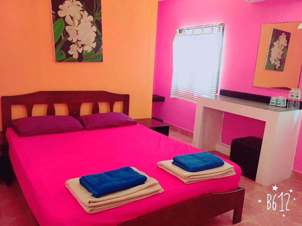 האד רין Bamboozle Hostel מראה חיצוני תמונה