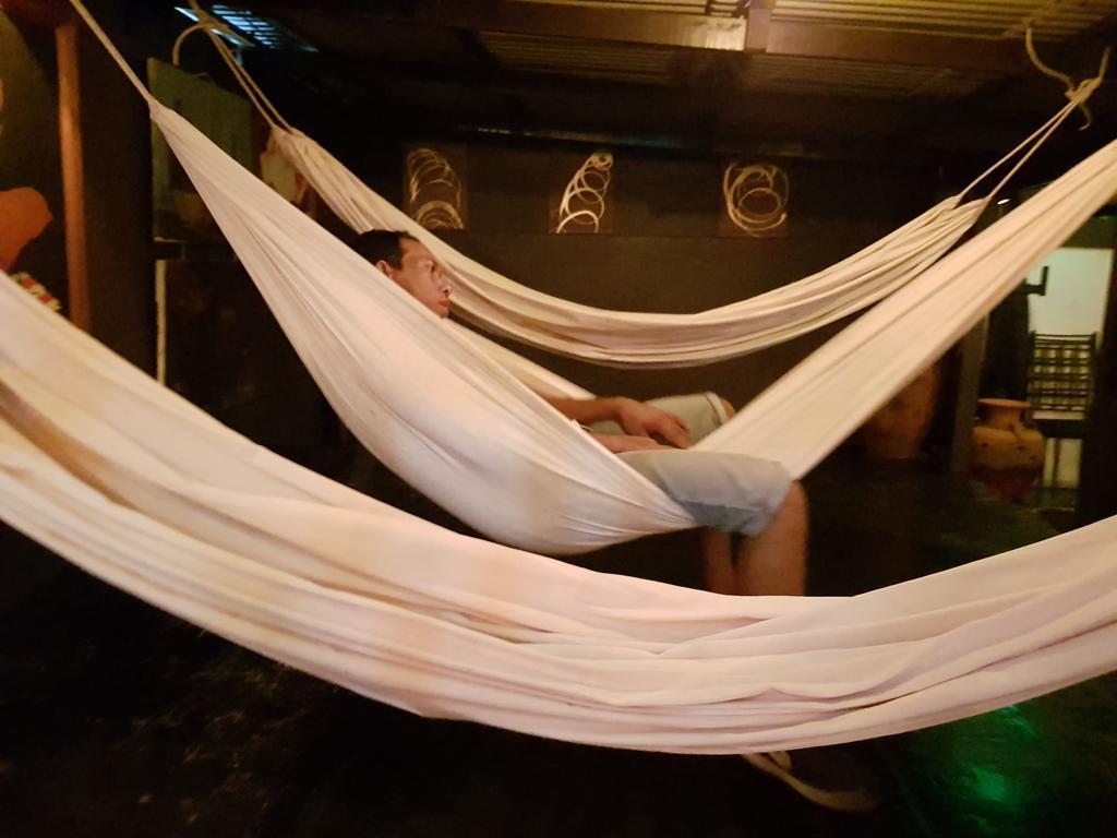 האד רין Bamboozle Hostel מראה חיצוני תמונה
