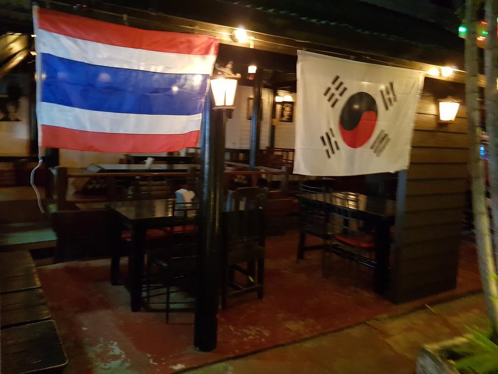 האד רין Bamboozle Hostel מראה חיצוני תמונה