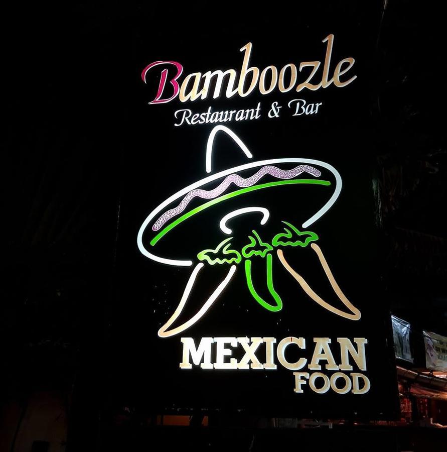 האד רין Bamboozle Hostel מראה חיצוני תמונה