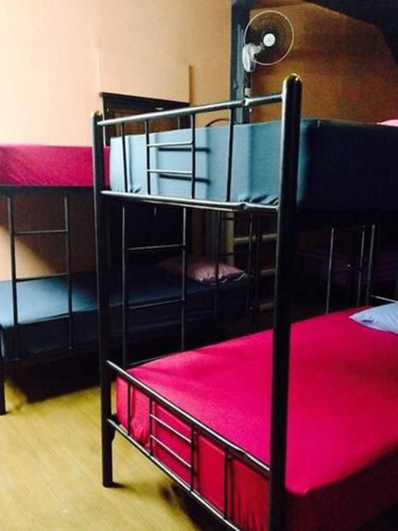 האד רין Bamboozle Hostel מראה חיצוני תמונה